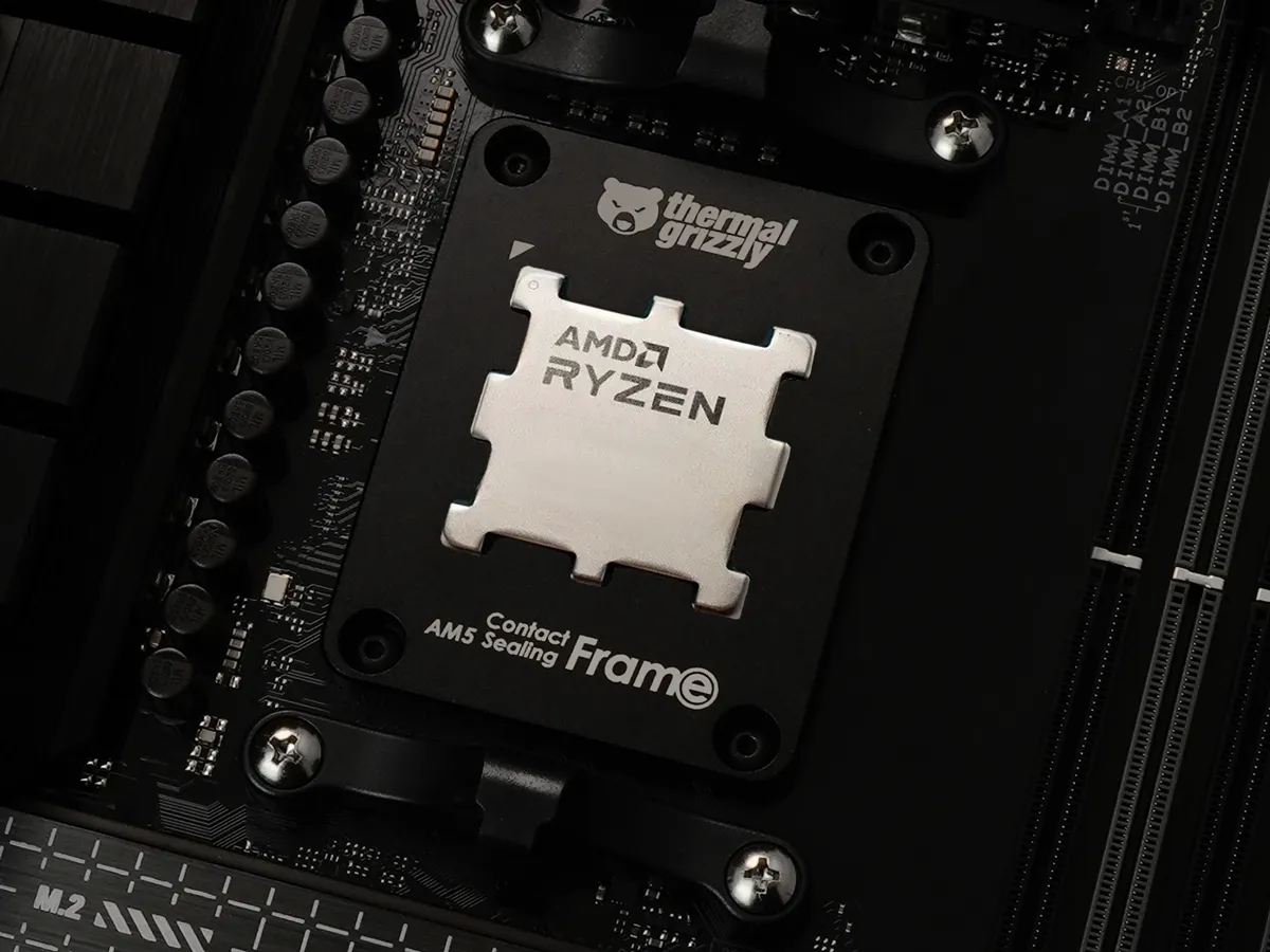 Contact Sealing Frame in Mainboard eingebaut Contact Sealing Frame in Mainboard eingebaut